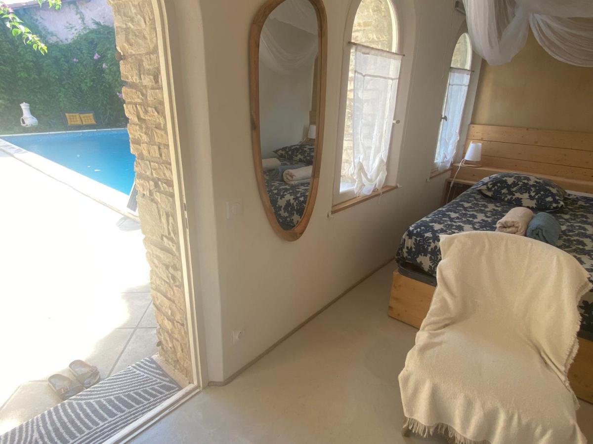 Le Patio Aux Oiseaux Bed & Breakfast La Ciotat Luaran gambar